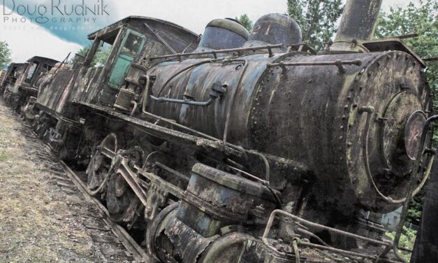 Of Trains, Beads and Lenses